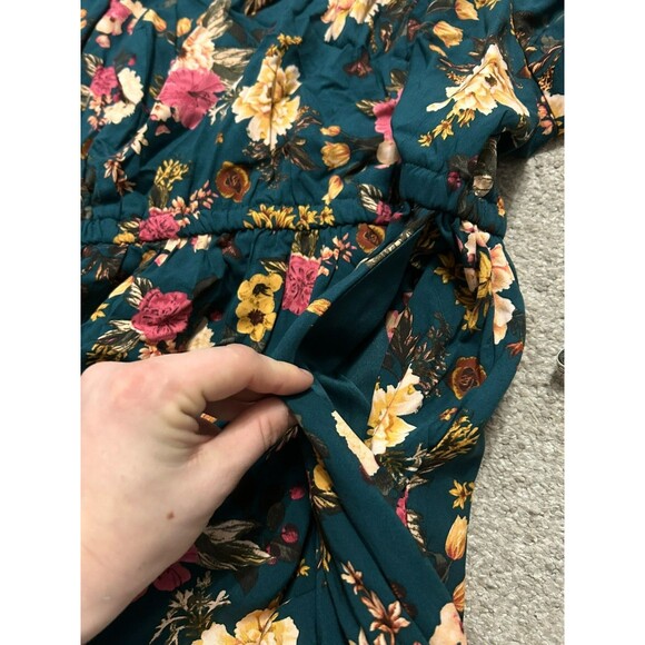 Torrid 2 Dress Real Green Floral Challis‎ Tiered Skater Corset Back Plus Strappy - Picture 8 of 10